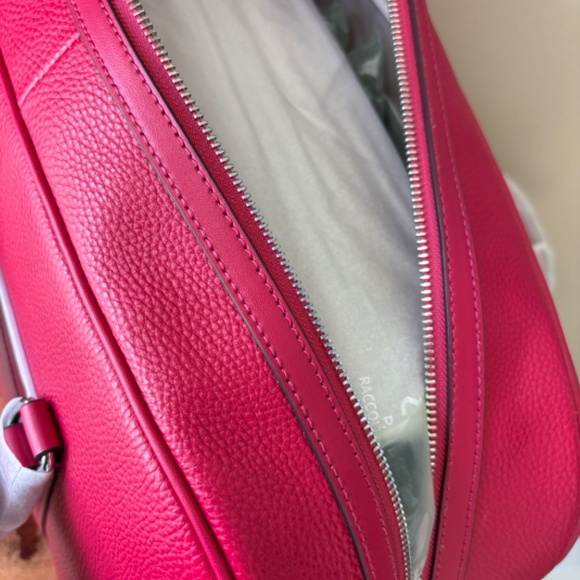 Jet Set Travel Extra-Large Weekender Bag DK Raspberry - Picture 9 of 14